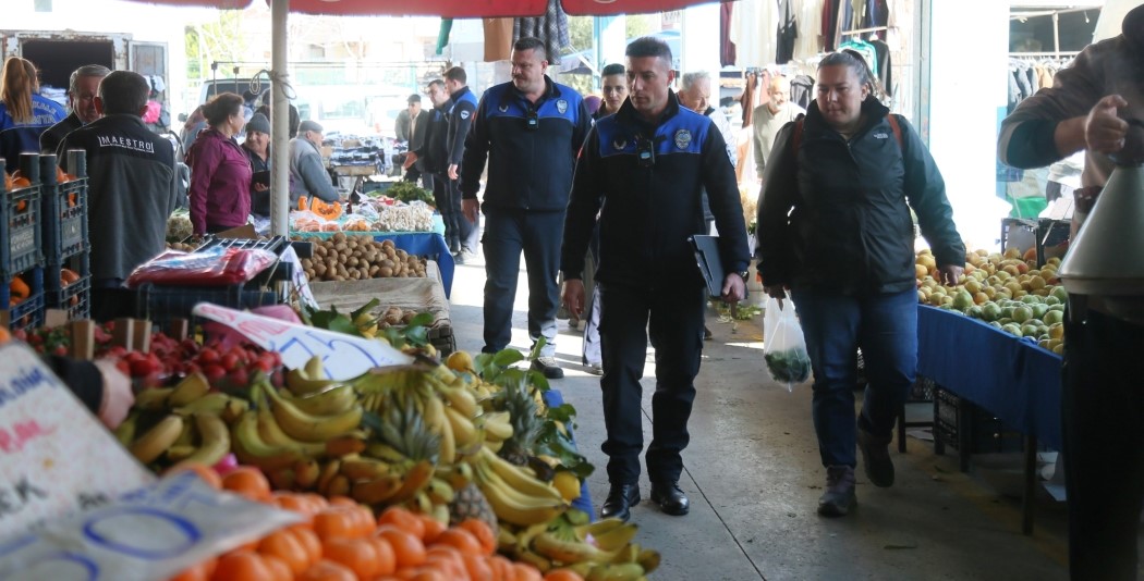 PAMUKKALE BELEDİYESİ’NDEN PAZAR YERLERİNDE SIKI DENETİM