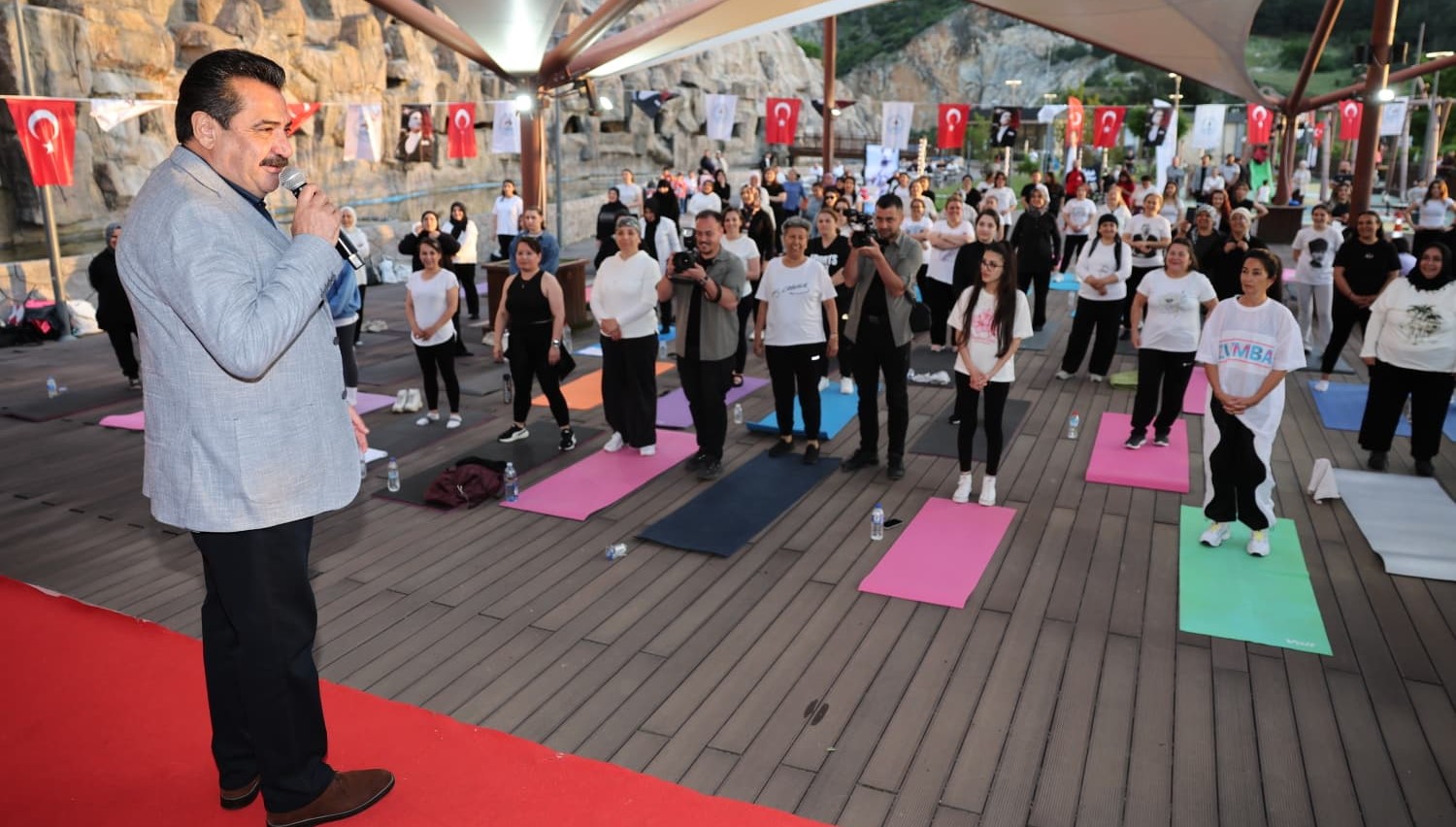 PAMUKKALE’DE 19 MAYIS COŞKUSU İLK GÜNÜNDE ZİRVE YAPTI