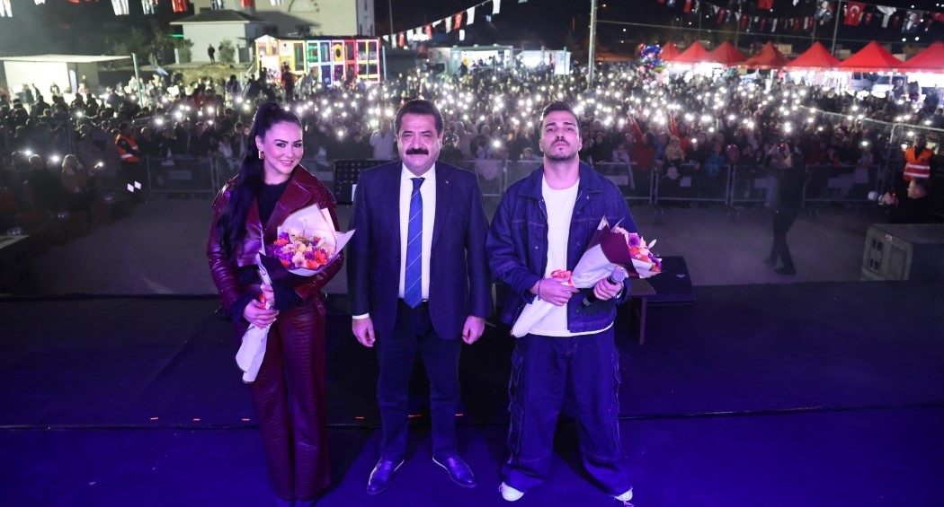PAMUKKALE BELEDİYESİ AKVADİ KÜLTÜR VE ALIŞVERİŞ FESTİVALİ UNUTULMAZ ANLARLA SONA ERDİ