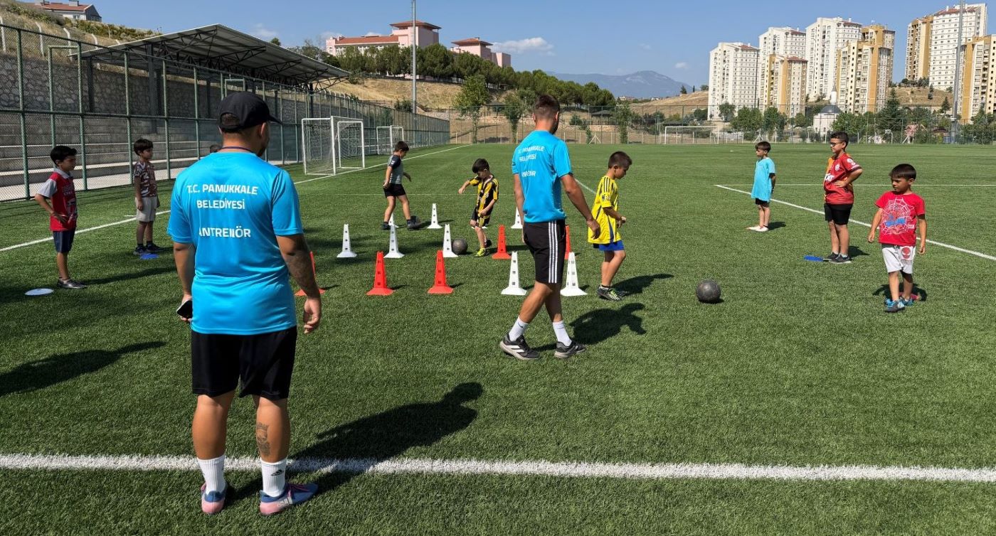PAMUKKALE’DE ÜCRETSİZ YAZ SPOR KURSLARINA YOĞUN İLGİ